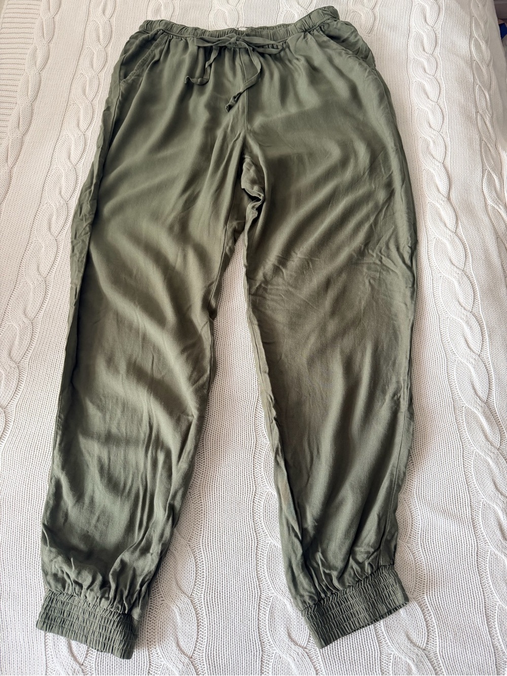 Abercrombie & Fitch Olive Drawstring Joggers Size L